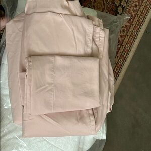 Soft Pink Bedding Set